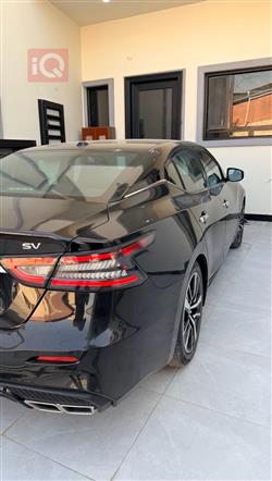 Nissan Maxima